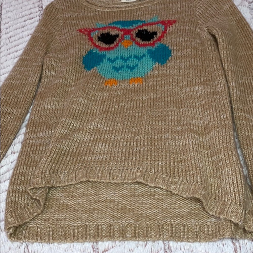 Sweater - Picture 2 of 5